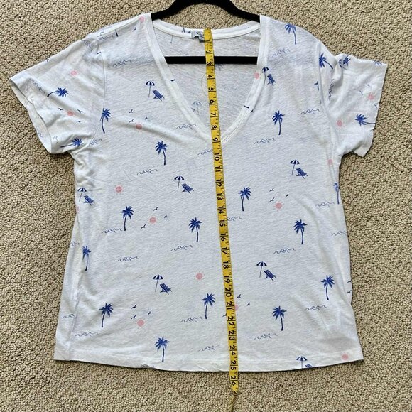 Rails Beachy V-Neck Linen Blend Tee, Size Large - Picture 9 of 9